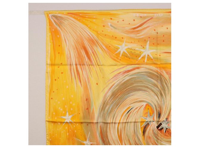 Hermès Foulard HERMES Carre 90 "FEUX DU CIEL" Seta Giallo Auth 196844M - vista 2