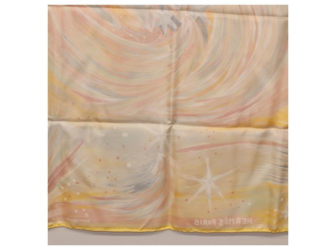 Hermès Foulard HERMES Carre 90 "FEUX DU CIEL" Seta Giallo Auth 196844M - vista 23