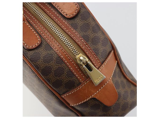 Céline Borsa a mano CELINE Macadam Canvas PVC Leather Brown Gold Auth mr2825 Marrone D'oro - vista 10