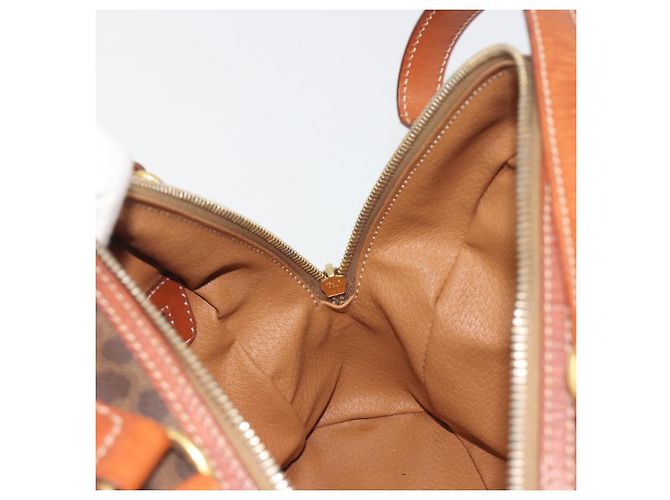 Céline Borsa a mano CELINE Macadam Canvas PVC Leather Brown Gold Auth mr2825 Marrone D'oro - vista 19