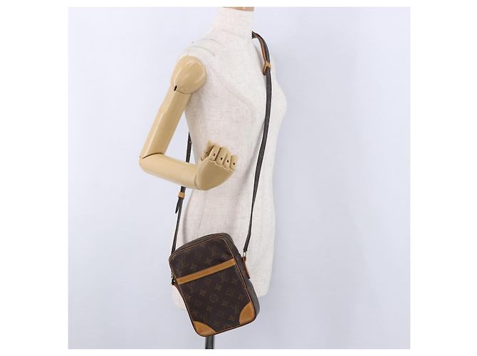 LOUIS VUITTON Monogram Danube Shoulder Bag M45266 LV Auth ep15751 Monogramma - vista 24