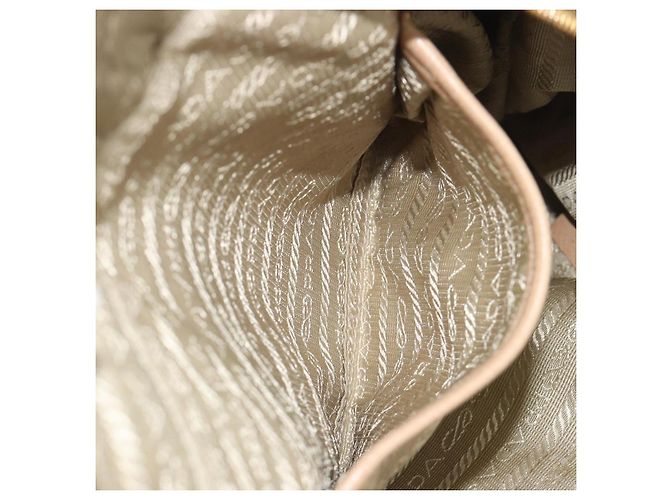 Borsa Tote PRADA Vittero Dino Leather Beige Gold Auth 194855A D'oro - vista 26