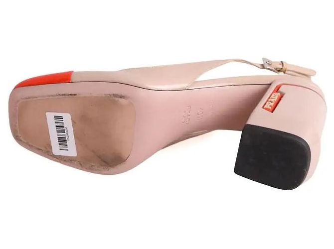 Prada Absatzschuhe aus Lackleder beige - Ansicht 6