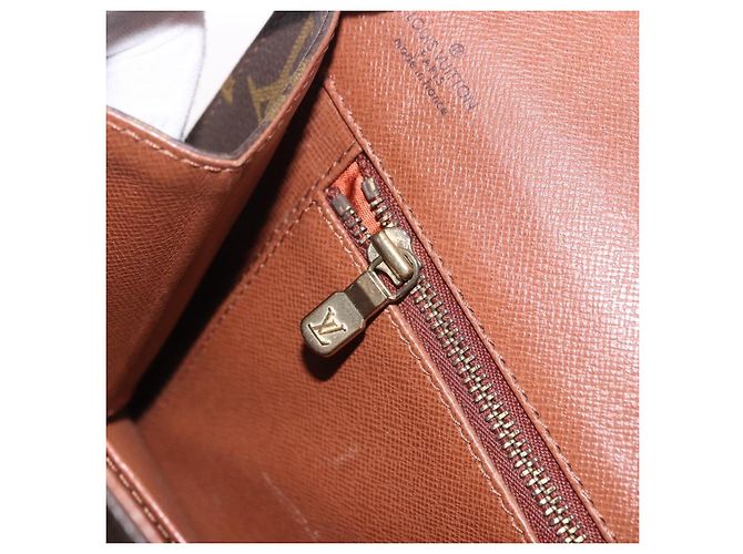 LOUIS VUITTON Monogram Pochette Dam GM Clutch Bag M51810 LV Auth 198319A Monogramma - vista 10