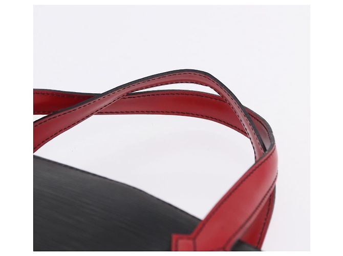 Borsa a mano LOUIS VUITTON Epi Bicolor Varenne Nero Rosso M52387 LV Auth 194393 - vista 8