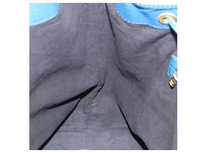 Borsa a tracolla LOUIS VUITTON Epi Noe Blu M44005 LV Auth BA14874A - vista 19