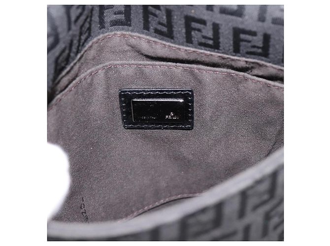 Borsa a tracolla FENDI Zucchino Canvas Mamma Baguette Nera 8BT075 Auth 196407A Nero Argento - vista 18