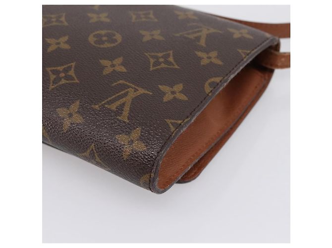 LOUIS VUITTON Monogram Bordeaux 24 Shoulder Bag M51798 LV Auth 197054 Monogramma - vista 16