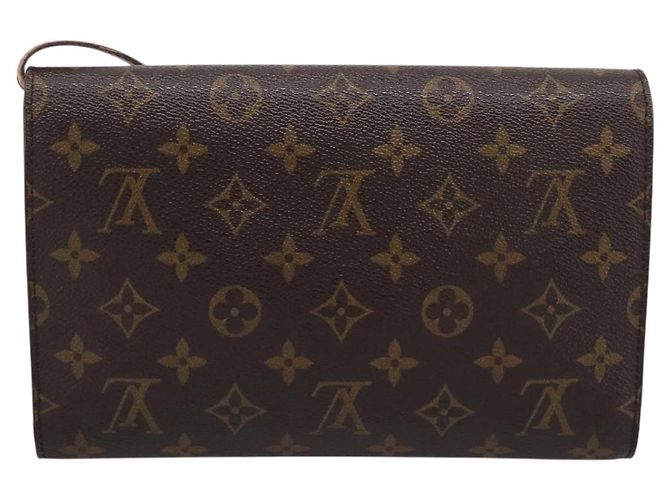 LOUIS VUITTON Monogram Bordeaux 24 Shoulder Bag M51798 LV Auth 197054 Monogramma - vista 2