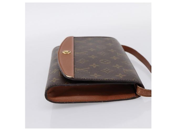 LOUIS VUITTON Monogram Bordeaux 24 Shoulder Bag M51798 LV Auth 197054 Monogramma - vista 4