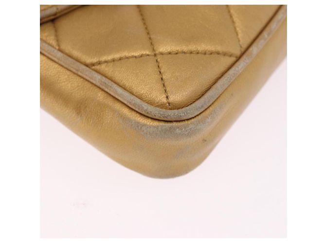 Borsa vita CHANEL Matelasse in pelle d'agnello Gold CC Auth 198737 D'oro - vista 14
