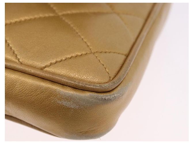 Borsa vita CHANEL Matelasse in pelle d'agnello Gold CC Auth 198737 D'oro - vista 16