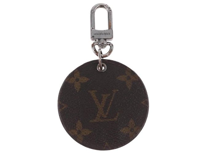 LOUIS VUITTON Monogram Porte Cles Round Monogram Logo Charm M68300 Auth BA15242 Monogramma - vista 3