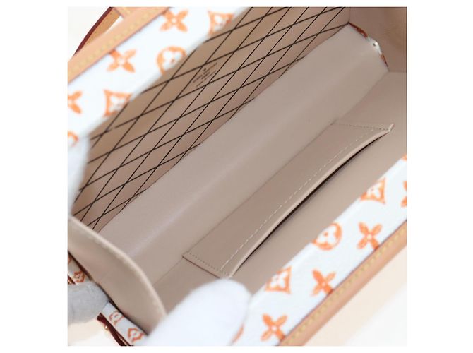 LOUIS VUITTON Borsa a tracolla Catgram Petite Mar White M44407 LV Auth 197522SM Bianco Monogramma - vista 10