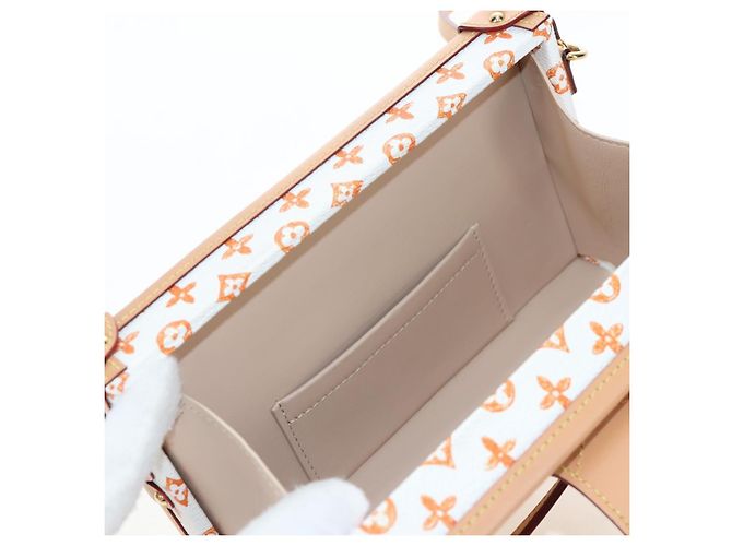 LOUIS VUITTON Borsa a tracolla Catgram Petite Mar White M44407 LV Auth 197522SM Bianco Monogramma - vista 31