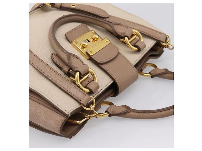 Borsa a mano Miu Miu in pelle 2way Beige Gold Auth ka5783A D'oro - vista 6