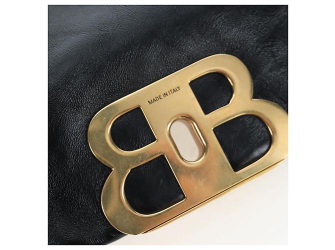 Borsa Sling Monaco BALENCIAGA Pelle Nero Oro 787896 Auth 196040M D'oro - vista 21