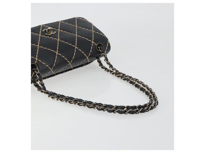 Borsa a tracolla con catena CHANEL Wild Stitch in pelle nera e oro CC Auth 198302V Nero D'oro - vista 7