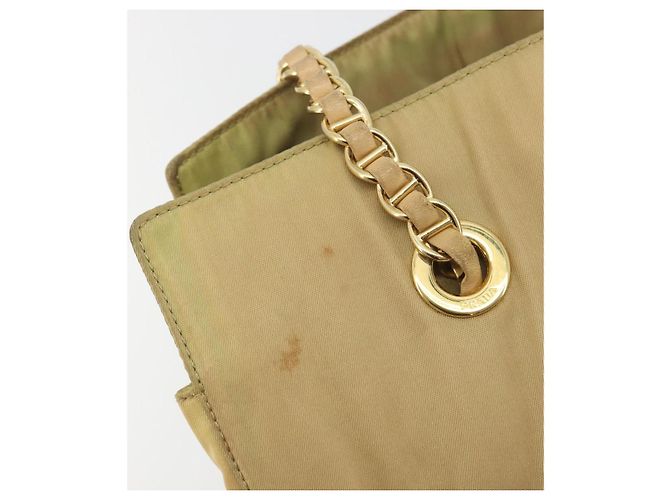 PRADA Chain Tote Bag Nylon Beige Gold Auth 194329 Golden - Ansicht 10