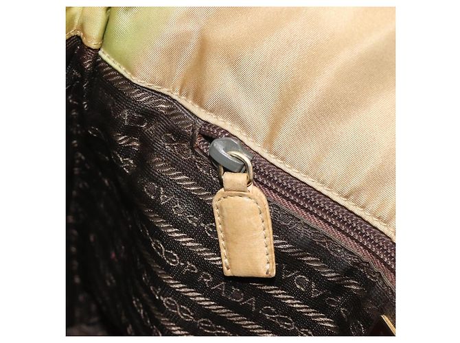 PRADA Chain Tote Bag Nylon Beige Gold Auth 194329 Golden - Ansicht 21