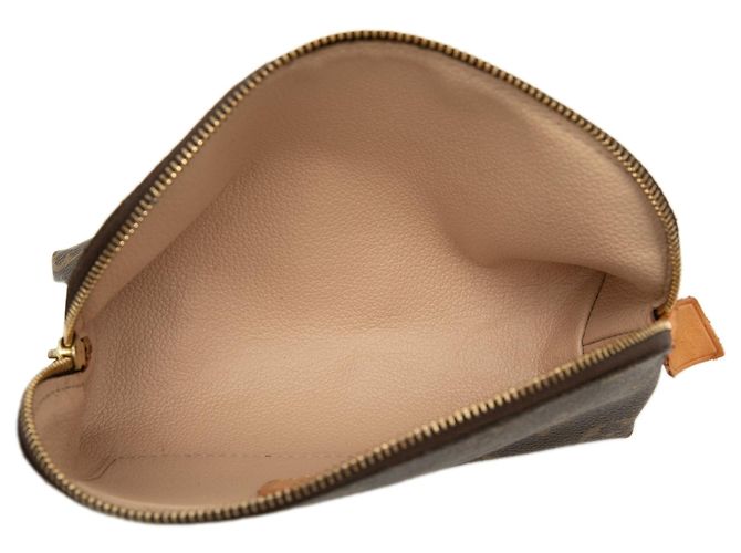 Necessaire PM Monogram Louis Vuitton marrone - vista 4