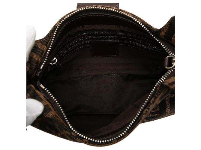 Borsa a tracolla Fendi Zucca Canvas marrone - vista 4