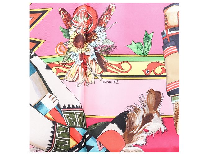 Hermès Carré 90 "Kachinas" Seidentuch in Rosa Pink - Ansicht 11