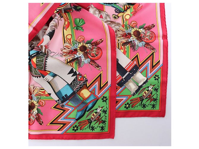 Hermès Carré 90 "Kachinas" Seidentuch in Rosa Pink - Ansicht 3