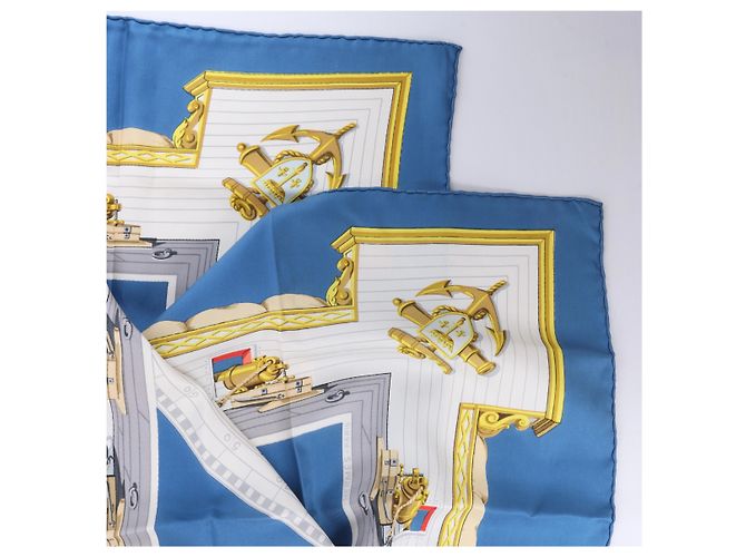 Hermès Carré 90 "PORTE HELICOPTERES JEANNE D‘ARC" Seidentuch in Blau - Ansicht 3