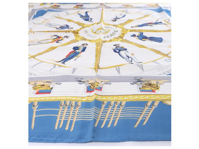 Hermès Carré 90 "PORTE HELICOPTERES JEANNE D‘ARC" Seidentuch in Blau - Ansicht 6