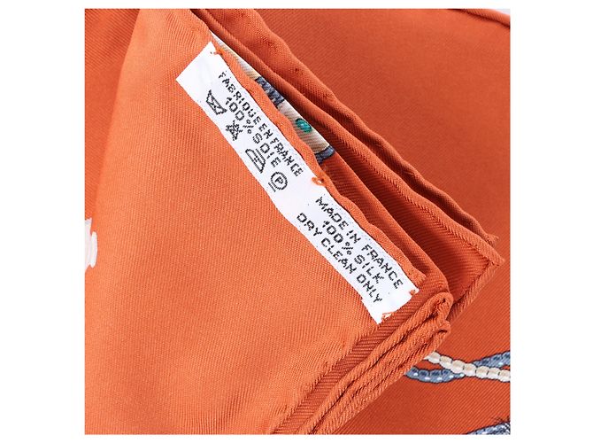 Hermès Carré 90 "PERLES DU KENYA" Seidentuch in Braun - Ansicht 15