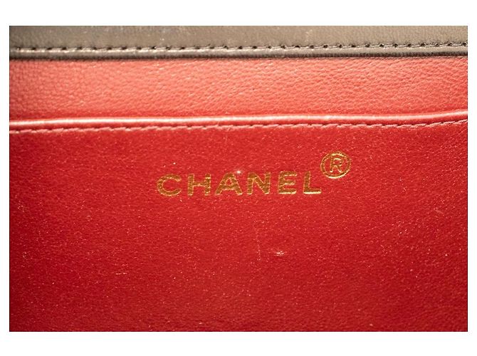 Chanel Vintage Mini en agneau matelassé à rabat complet Noir - vue 5