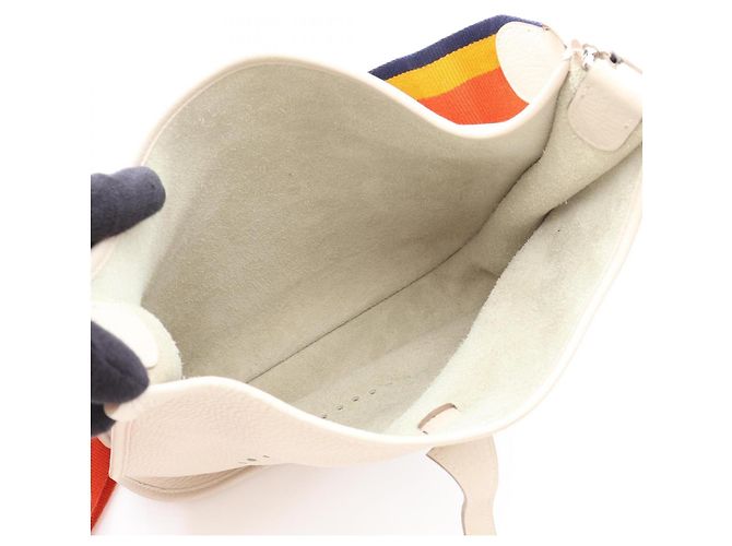 Hermès Borsa a tracolla Hermes Evelyne 3 Trois PM Bianco - vista 3