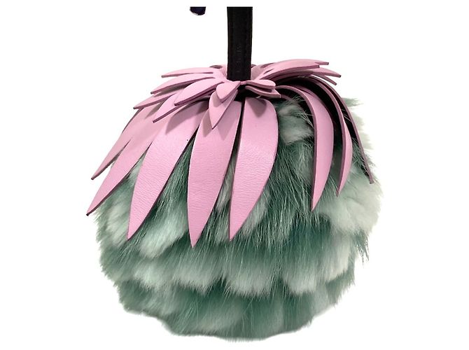 Fendi Pom-Pom Fell-Anhänger mit Ananas-Motiv - Ansicht 3