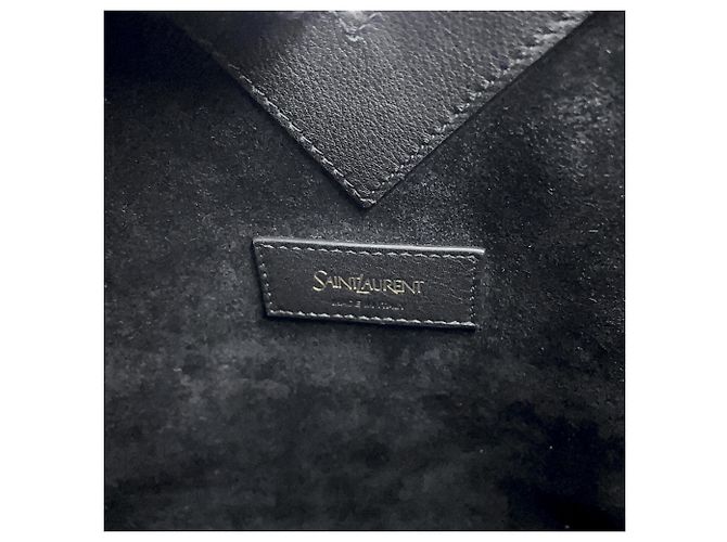 Borsa a mano in pelle nera Yves Saint Laurent Nero - vista 18