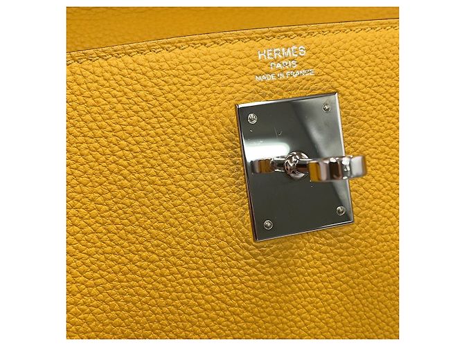 Hermès Borsa Hermes Kelly 28 in pelle Togo Jaune Ambre Giallo - vista 14