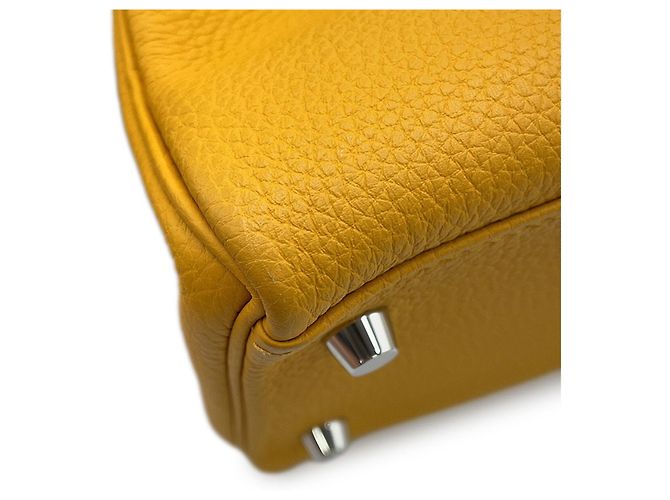 Hermès Borsa Hermes Kelly 28 in pelle Togo Jaune Ambre Giallo - vista 7