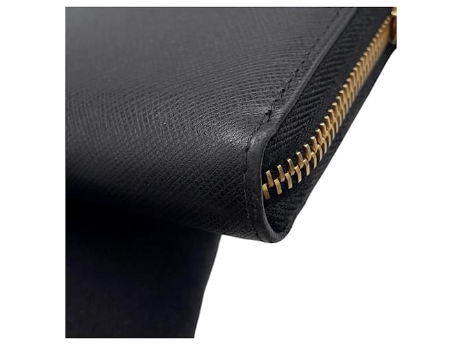 Prada Saffiano Triangle Langbörse Schwarz - Ansicht 5