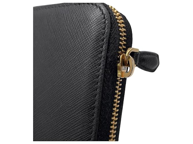 Prada Saffiano Triangle Langbörse Schwarz - Ansicht 6