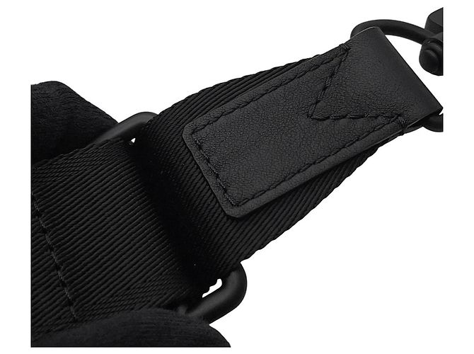 Borsa a tracolla Louis Vuitton Monogram Shadow Trio Nero - vista 10