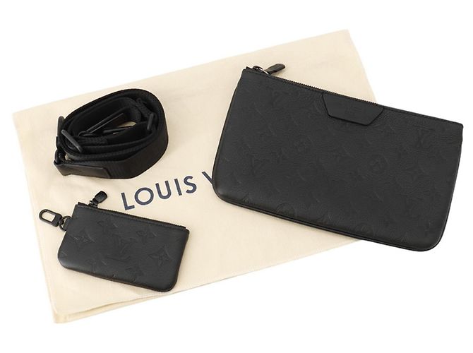 Borsa a tracolla Louis Vuitton Monogram Shadow Trio Nero - vista 12