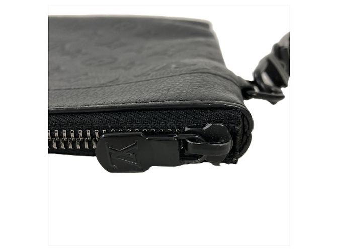 Louis Vuitton Pochette To Go Clutch Bag Nero Monogramma - vista 5