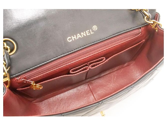 Chanel Vintage Full Flap Quilted Lambskin Small Nero - vista 4