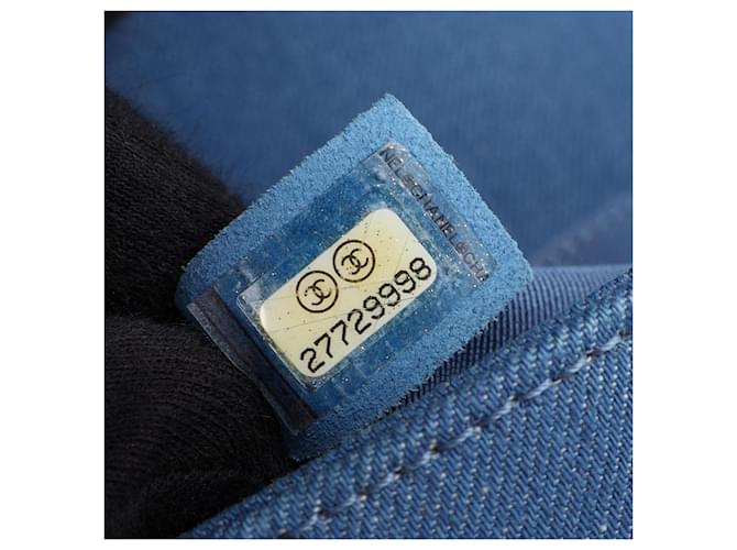 Borsa a tracolla Chanel Boy Small in denim Blu - vista 5