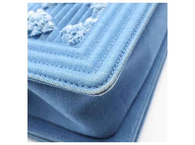 Borsa a tracolla Chanel Boy Small in denim Blu - vista 7