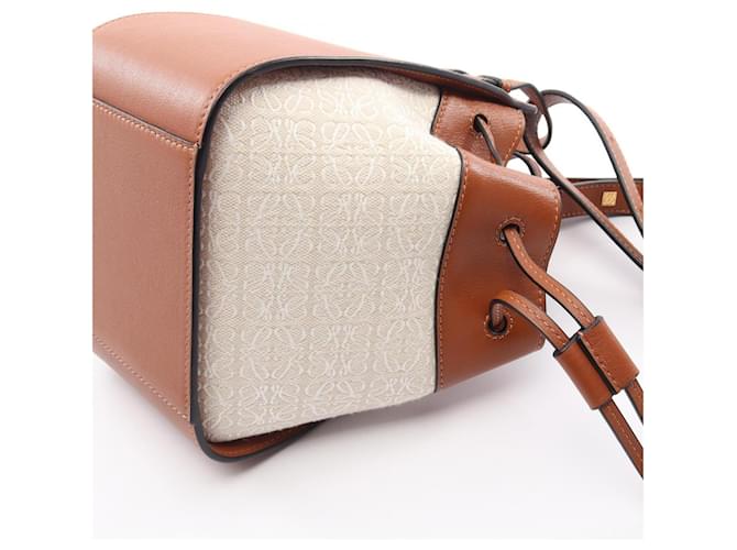Borsa LOEWE Hammock Drawstring Mini Anagram Jacquard Marrone Crudo - vista 5