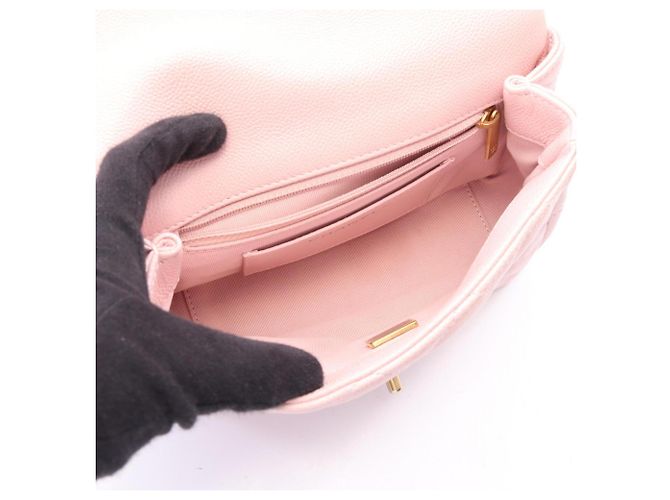 Borsa a tracolla Chanel Matelassé in rosa - vista 3