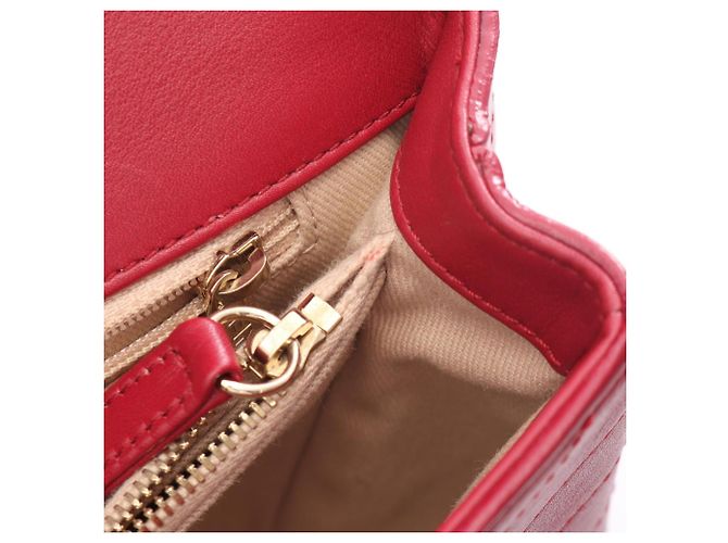 Borsa a tracolla Chanel Chevron V-stitch in pelle rossa Rosso - vista 6