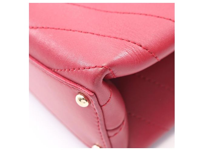 Borsa a tracolla Chanel Chevron V-stitch in pelle rossa Rosso - vista 8
