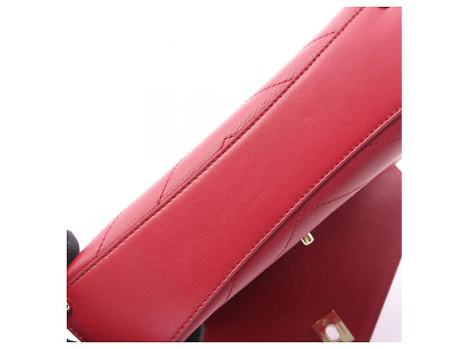 Borsa a tracolla Chanel Chevron V-stitch in pelle rossa Rosso - vista 9